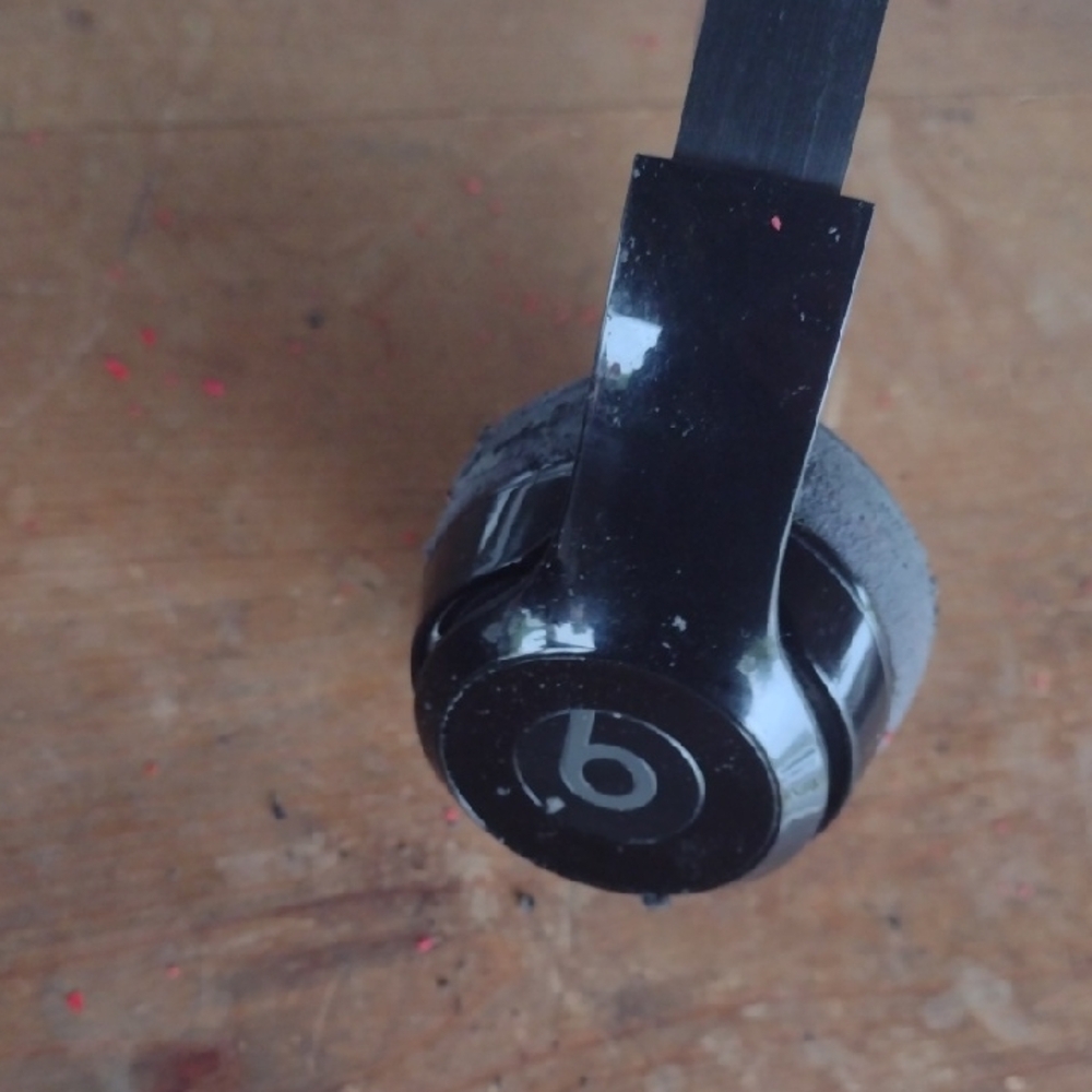 Beats Solo Black Wireless Headphones